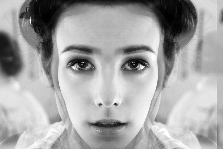 mirror face